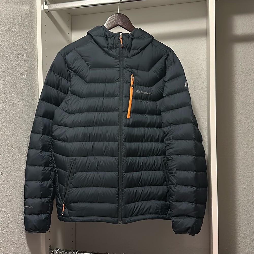 Men’s Large Eddie Bauer First Ascent Down Jacket